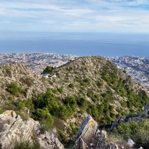 APPROCHE COMPARATIVE DES POLITIQUES DE L’EAU EN REGION MEDITERRANEENNE : EXPERIENCES ET INNOVATIONS LOCALES