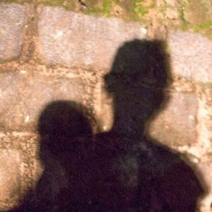 Interconnecting Histories and Archives for Migrant Agency